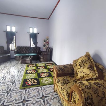 Elen Homestay By Abm Bromo Eksteriør billede
