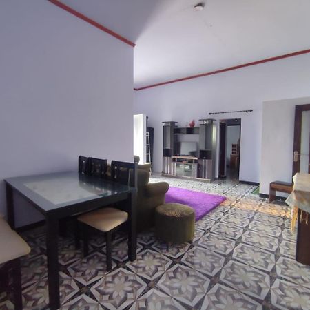 Elen Homestay By Abm Bromo Eksteriør billede